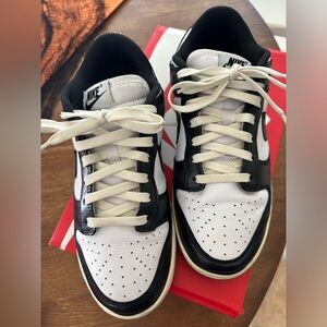 NIKE Premium Dunk Low Coconut Milk - Women’s 8.5/ Men’s 7